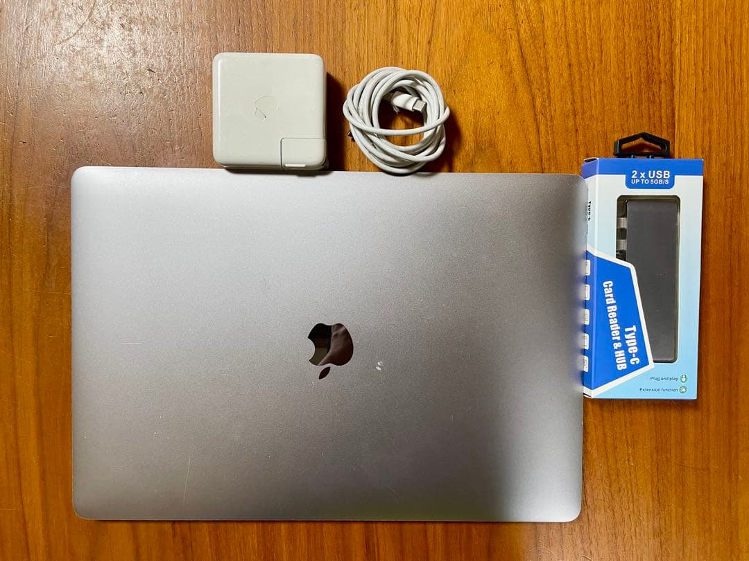 MacBook Pro 2016 （15インチ）16GB