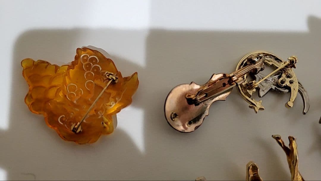 アンティーク　ヴィンテージ　ブローチ　まとめて　昭和レトロ　平成レトロ