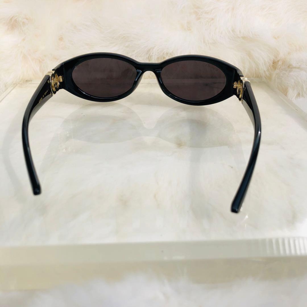 GUCCI ブラック オーバルサングラス GG柄 ゴールド 男女兼用　早い者勝ち