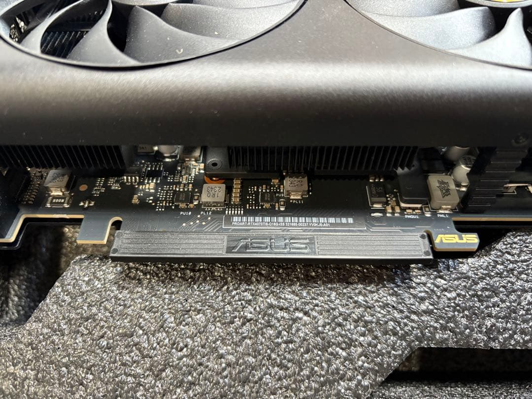 ASUS ProArt GeForce RTX グラフィックボード