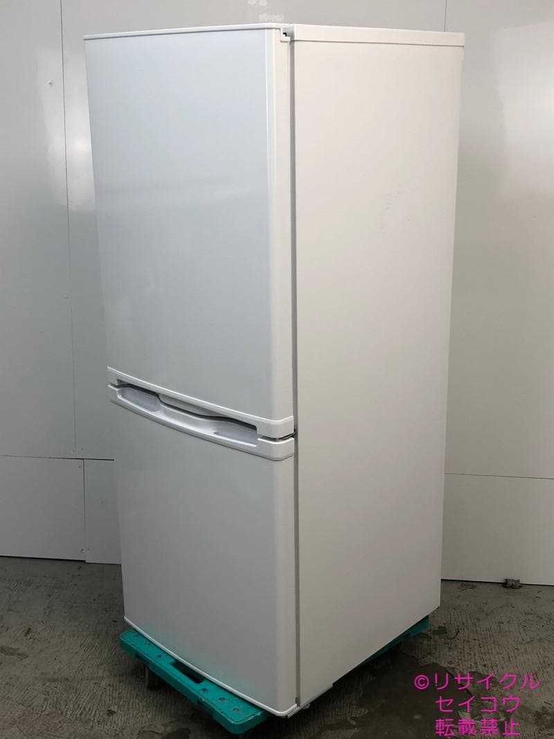 【中古】マックスゼン冷蔵庫 140L 2024年式2510231831