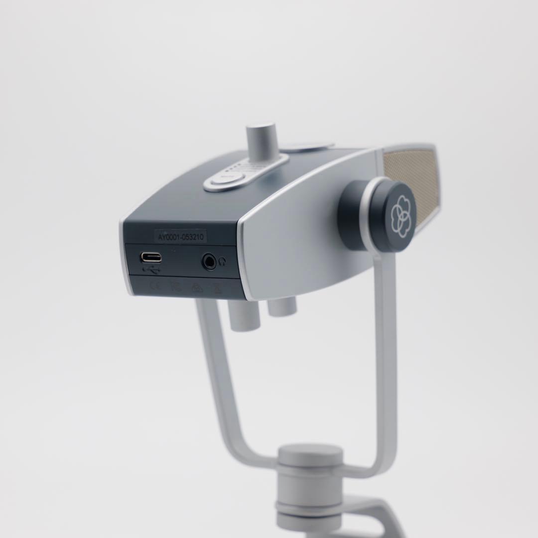 AKG / LYRA（USBマイク）