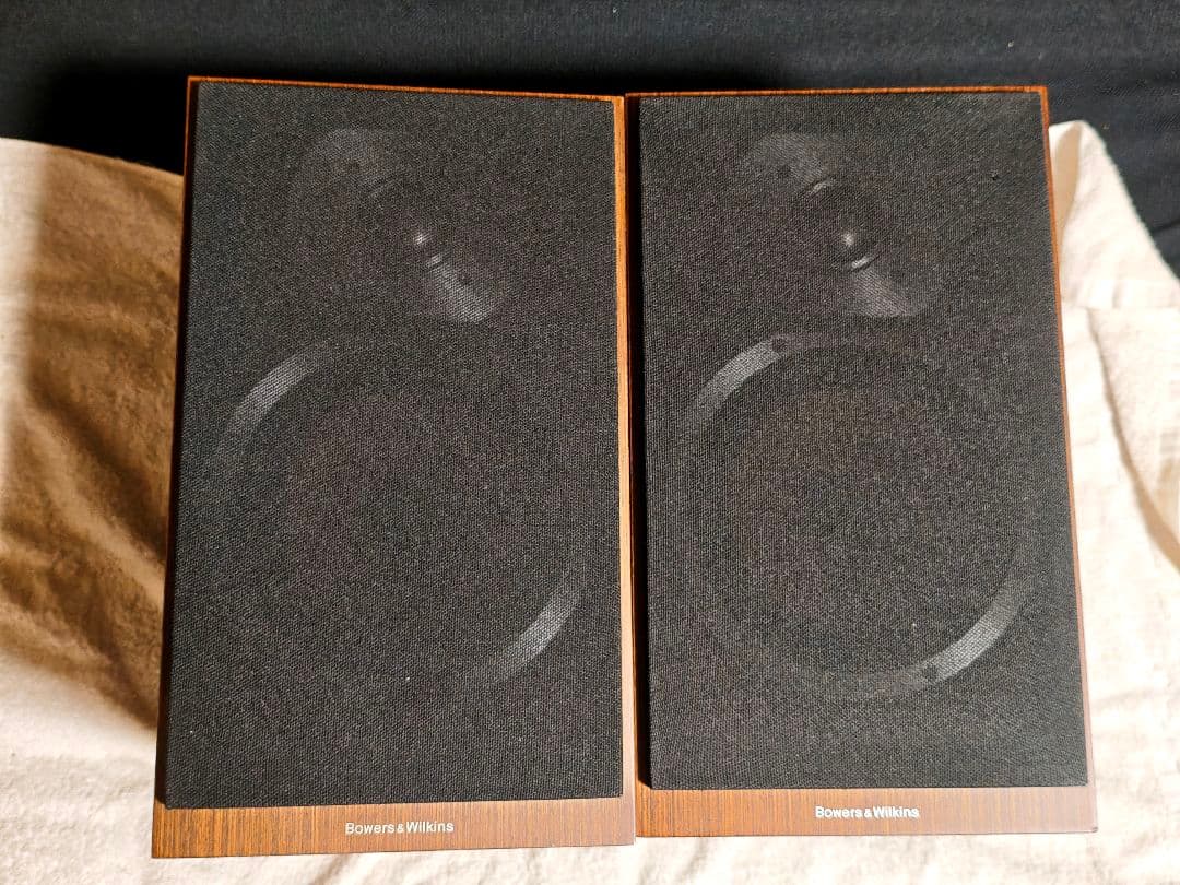 Bowers & Wilkins B&W CM5 ブックシェルフスピーカー