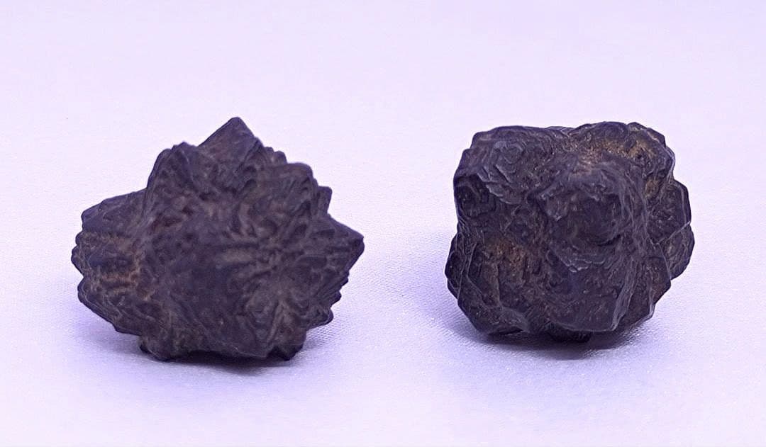 予言石　2個セット　プロフェシーストーン　Zストーン　ミネラルマリファナ　瞑想