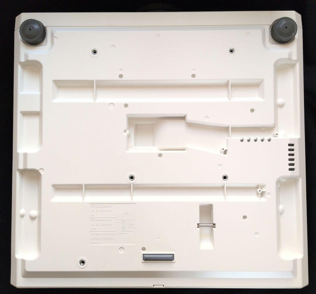 S*3様 Panasonic PT-RZ570J プロジェクター