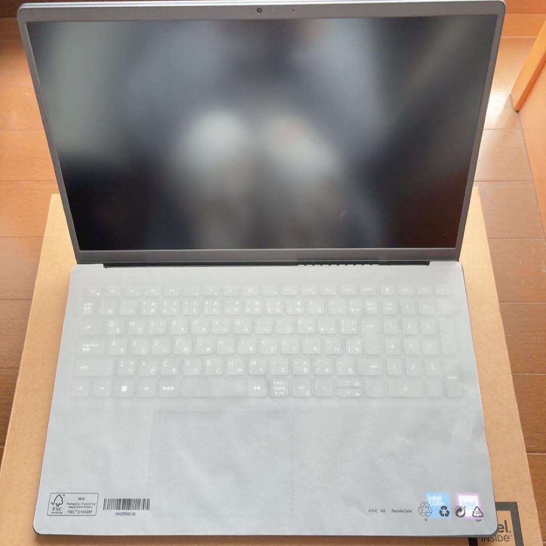 Dell 15 DC15250 ノートパソコン 本体 新品未使用office搭載