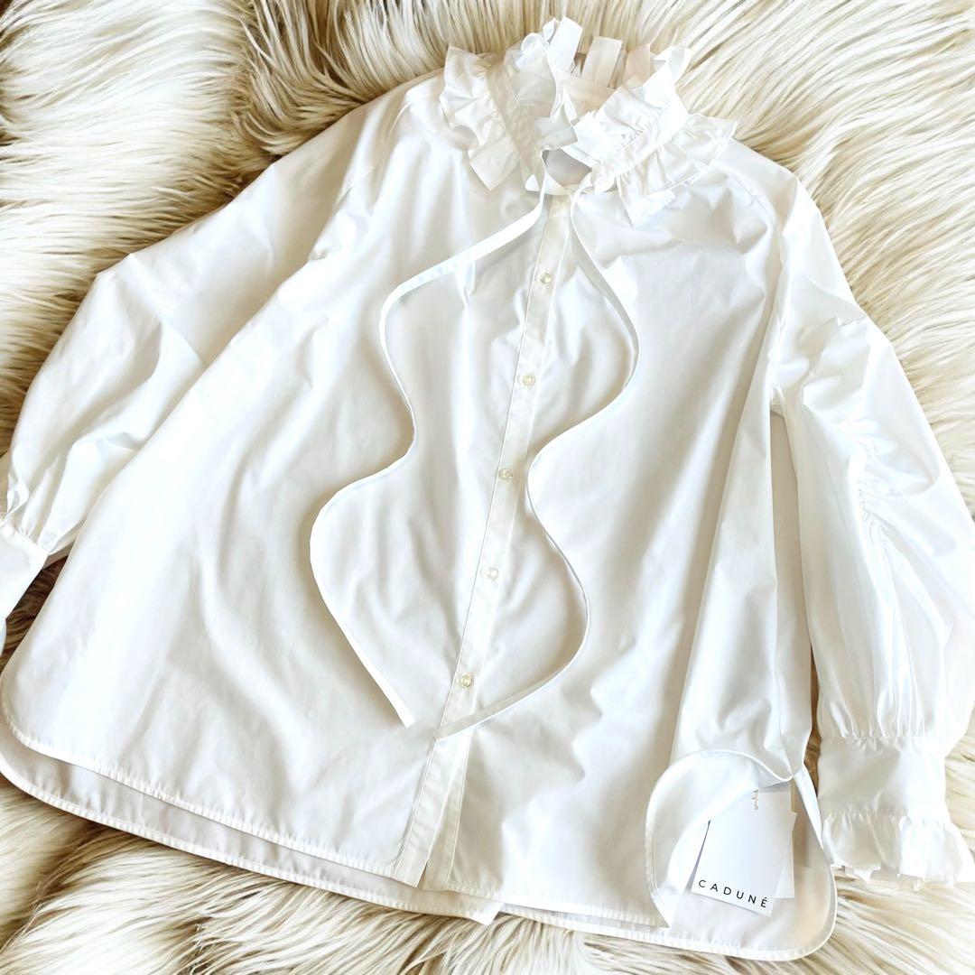新品未使用タグ付き　CADUNE カデュネ フリル襟ブラウス　ボウタイ　シャツ