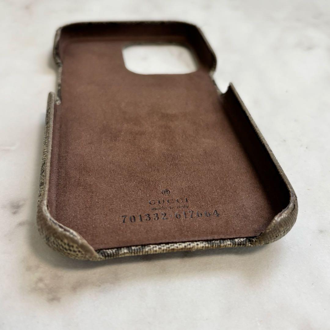 GUCCI　iPhone13pro　ケース