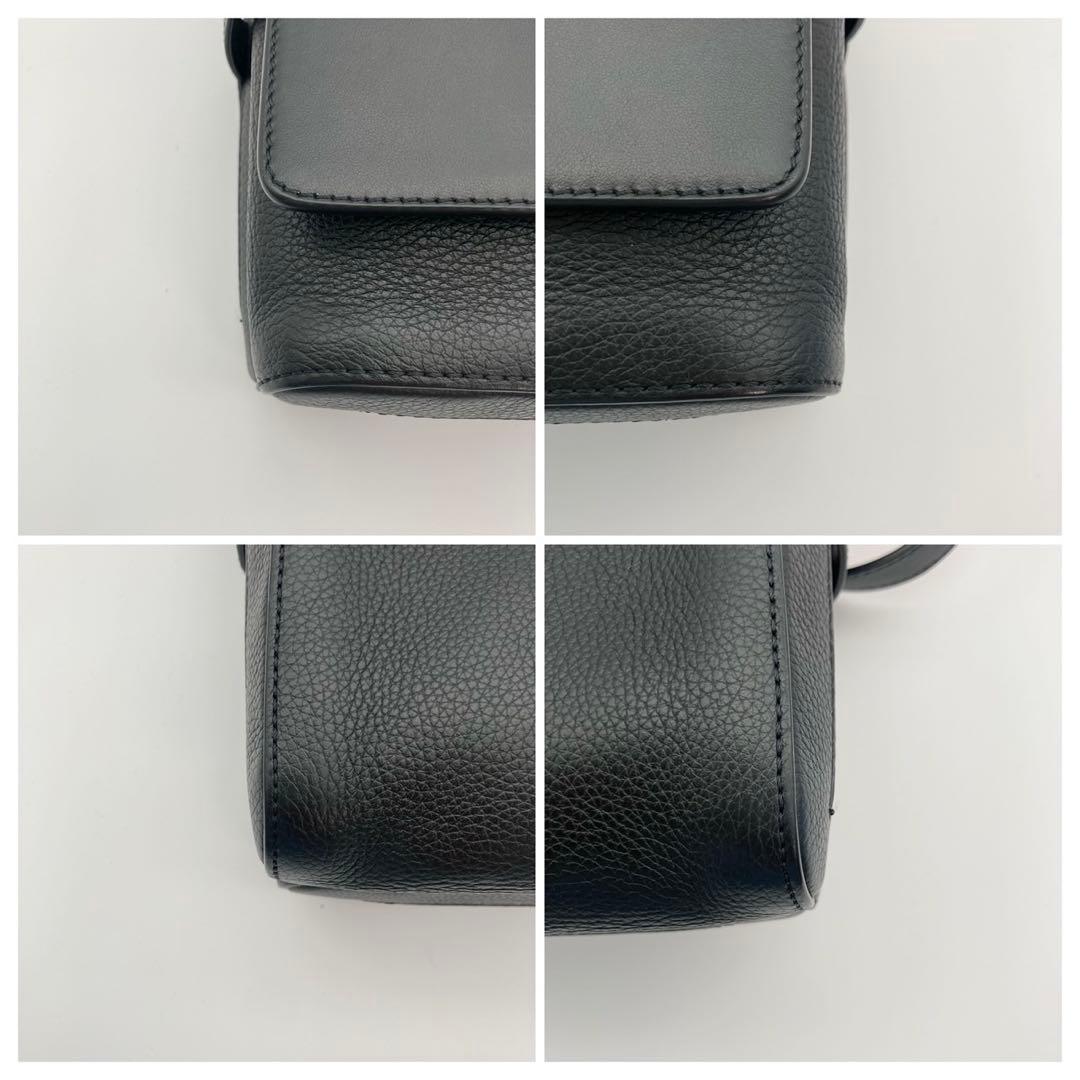 【極美品】クリスチャンルブタン ベネッシュリポーター ショルダーバッグ