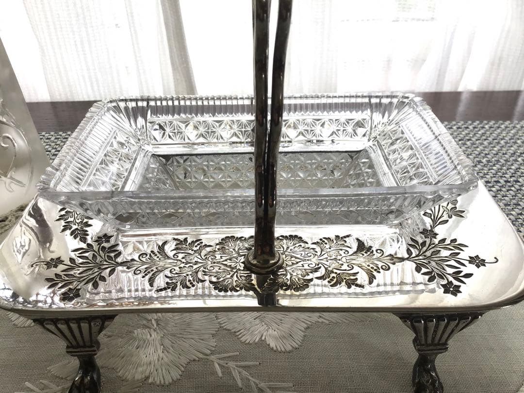 イギリスアンティーク、シルバーとガラスの持ち手付き深皿