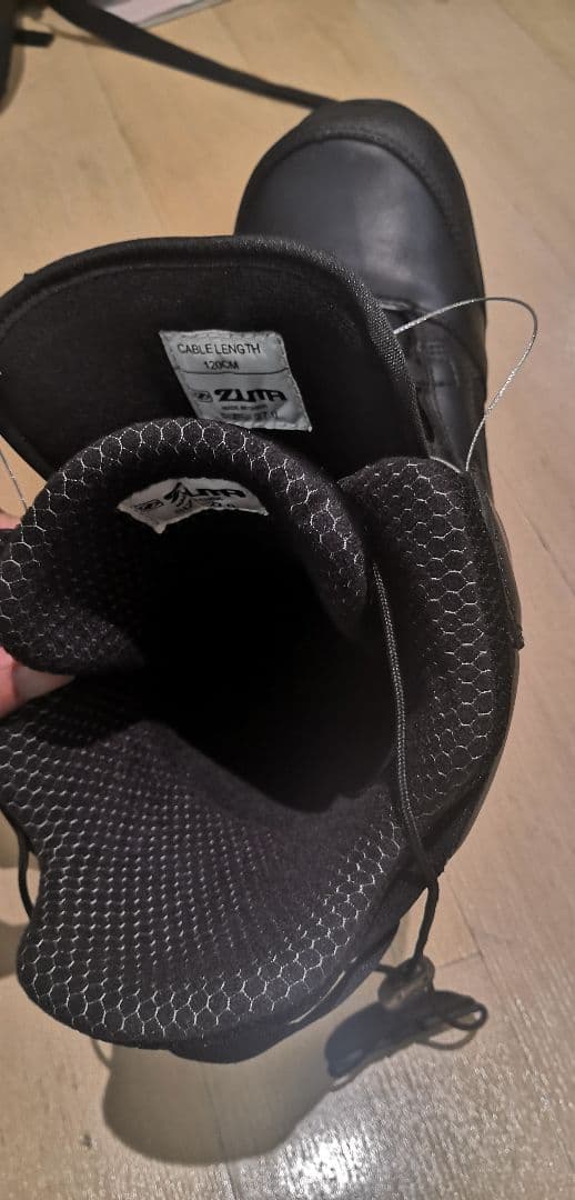 【海の中】ZUMAスノーボードブーツ27cm ダイヤル式 ブラック