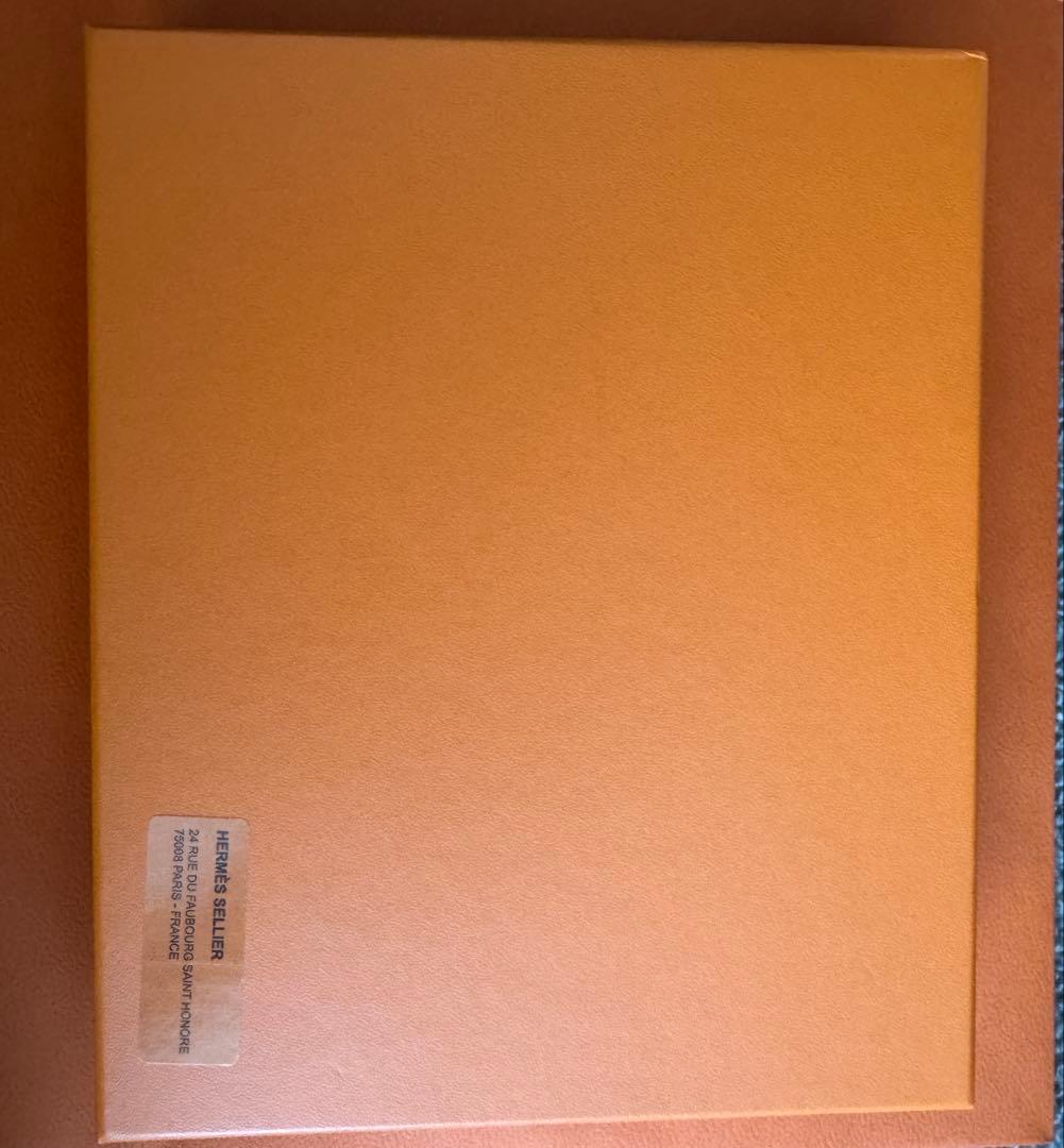 【新品未使用】エルメス　小物入れ　シルバーカラー