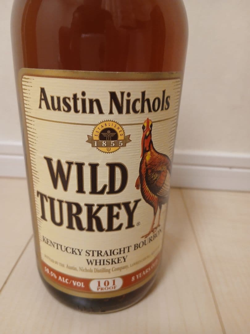 WILD TURKEY 8年熟成 101プルーフ　旧ラベル