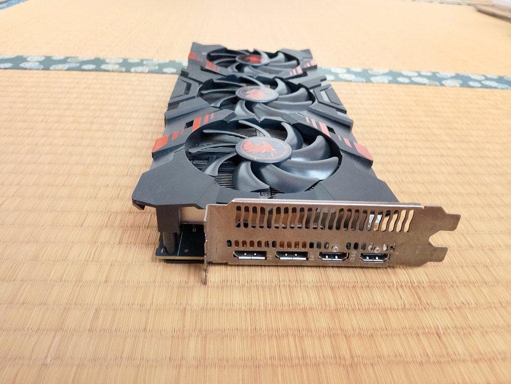 中古 Radeon RX Vega 56 RED DRAGON 8GB