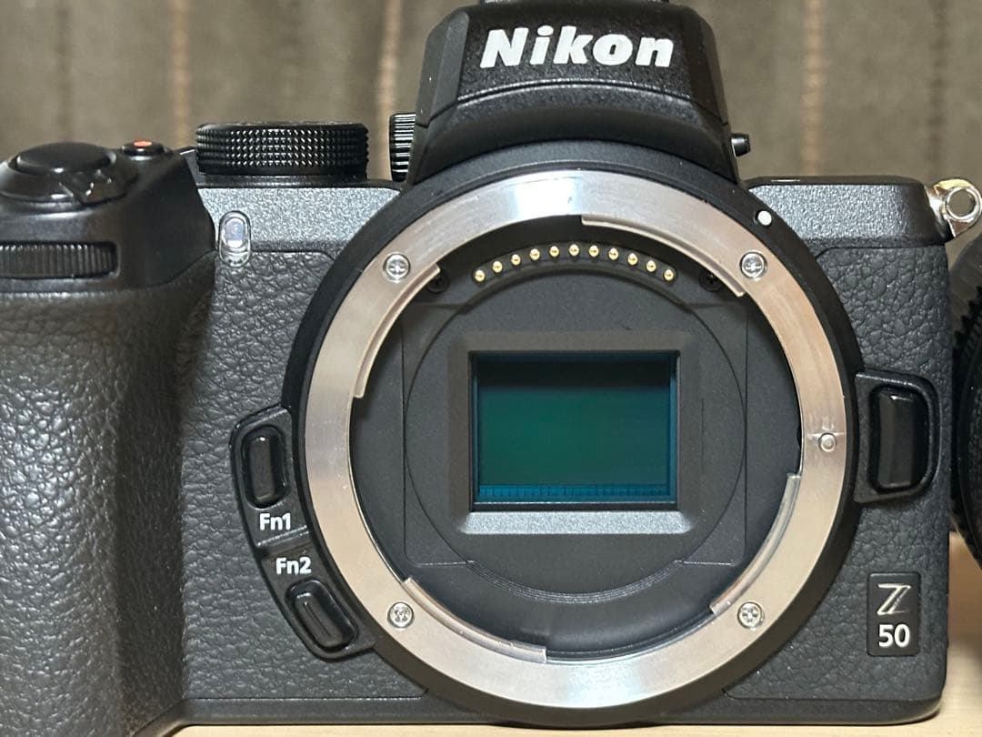 Nikon Z50 ミラーレスカメラ DX 12-28mm