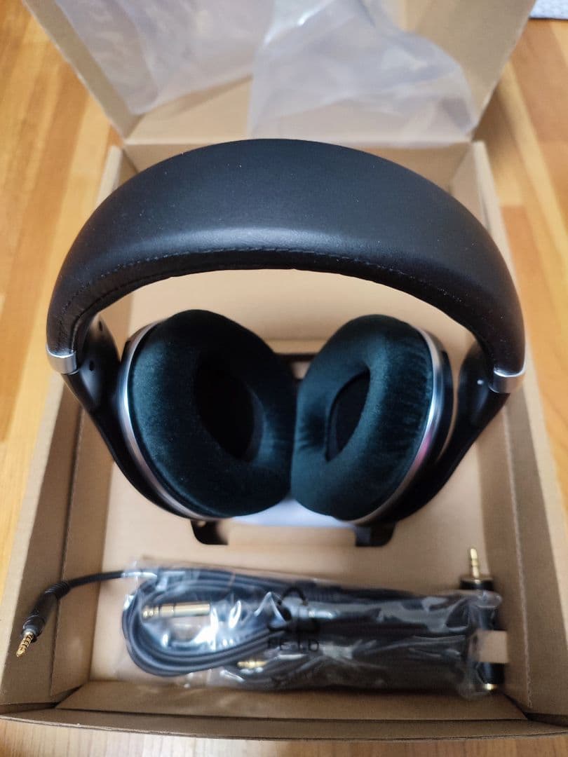 【セット】ゼンハイザー HD599SE + 純正 4.4mmバランスケーブル