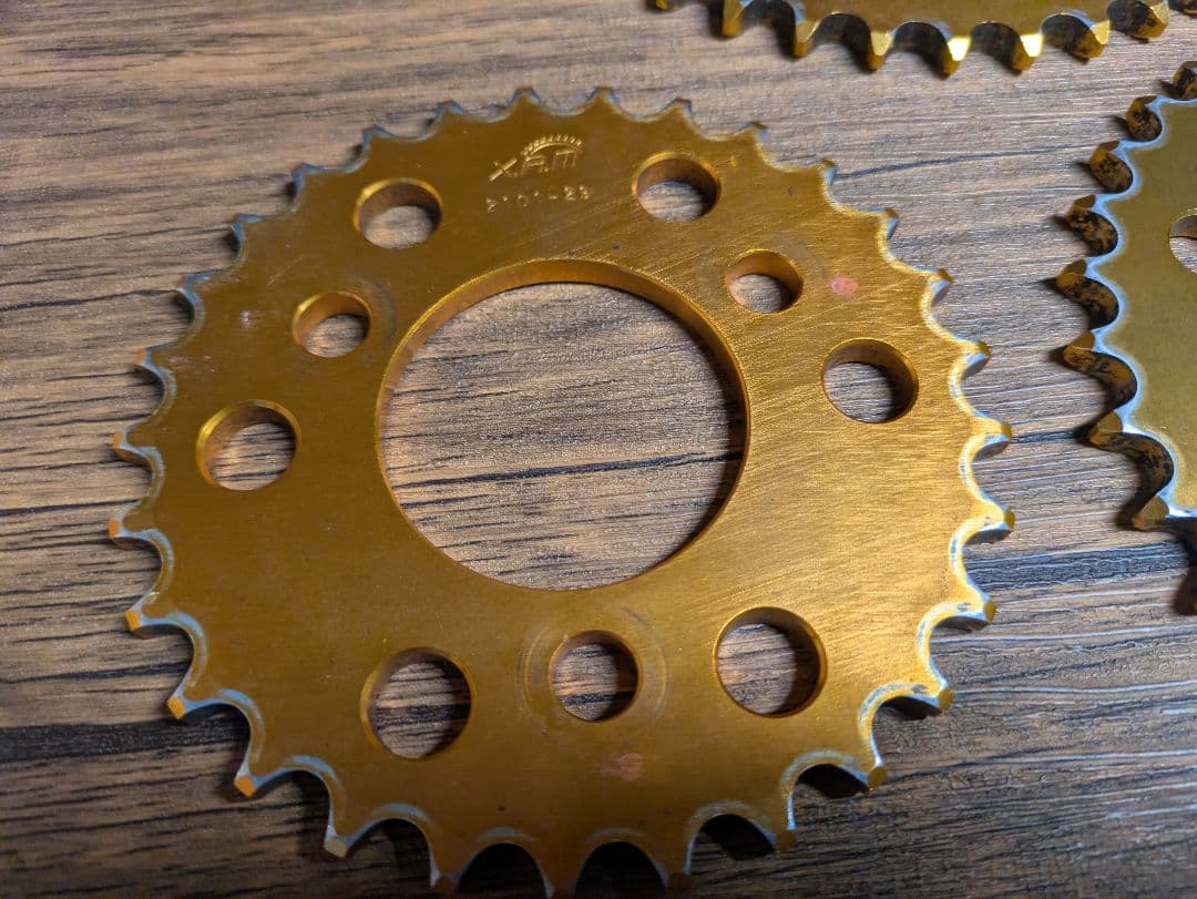 XR100モタード エイプ100 リアスプロケット 5枚セット