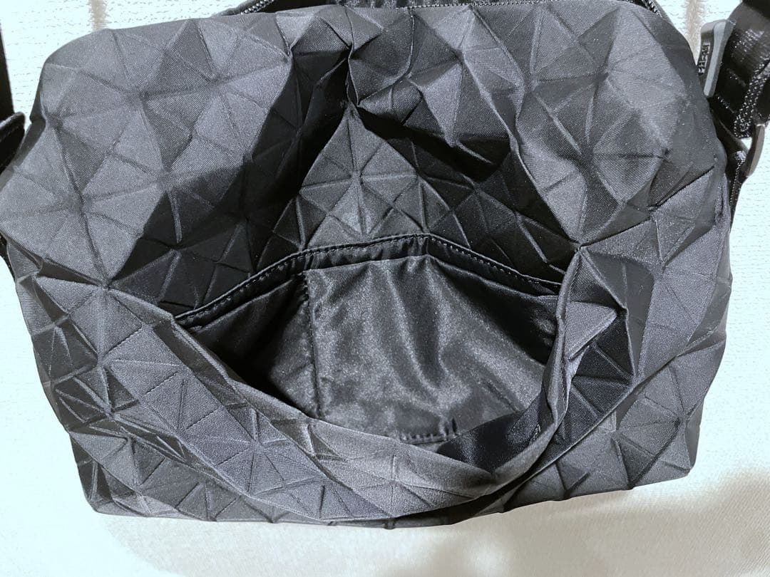 PLEATS PLEASE ISSEY MIYAKE サドル バッグ