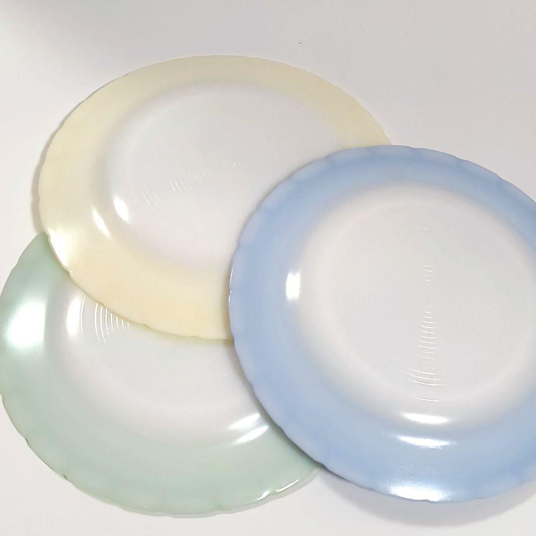 ビンテージ ペタルウェア マクベスエバンス ミルクガラス ディナープレート 3色