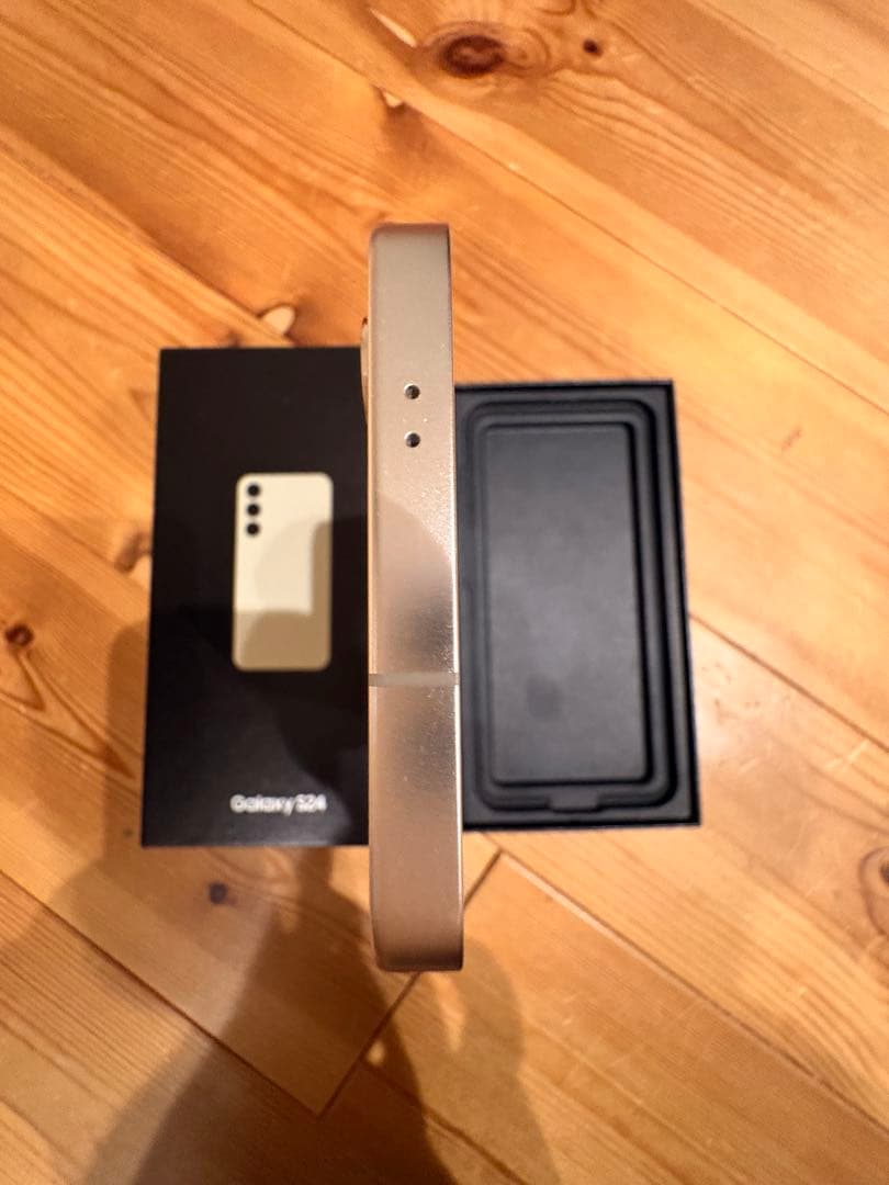 Galaxy S24 アンバーイエロー 256GB国内版 / SIMフリー・美品