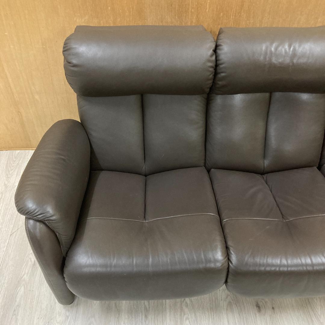 リクライニングソファ　三人掛け　ヘッドレスト可動式　本革