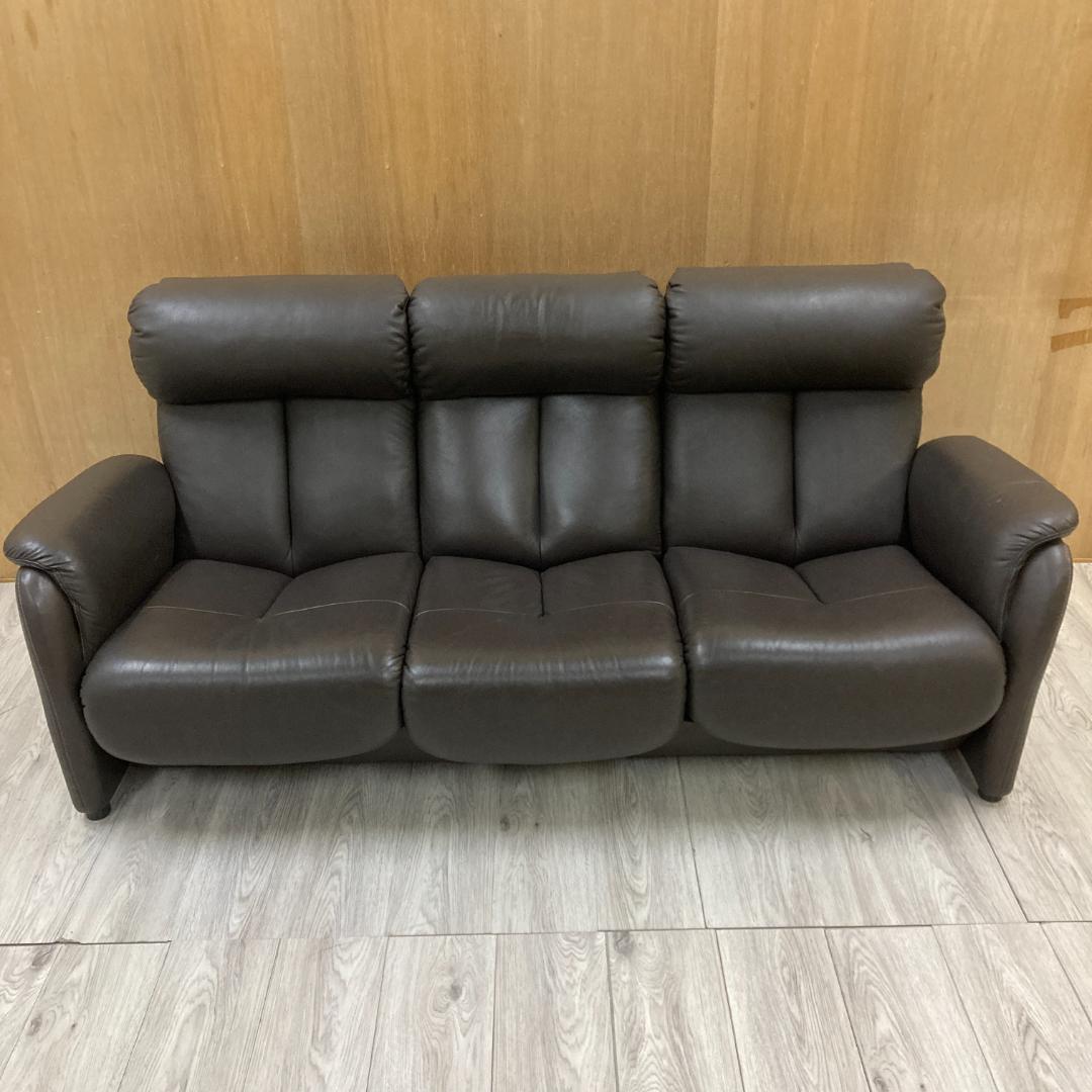 リクライニングソファ　三人掛け　ヘッドレスト可動式　本革