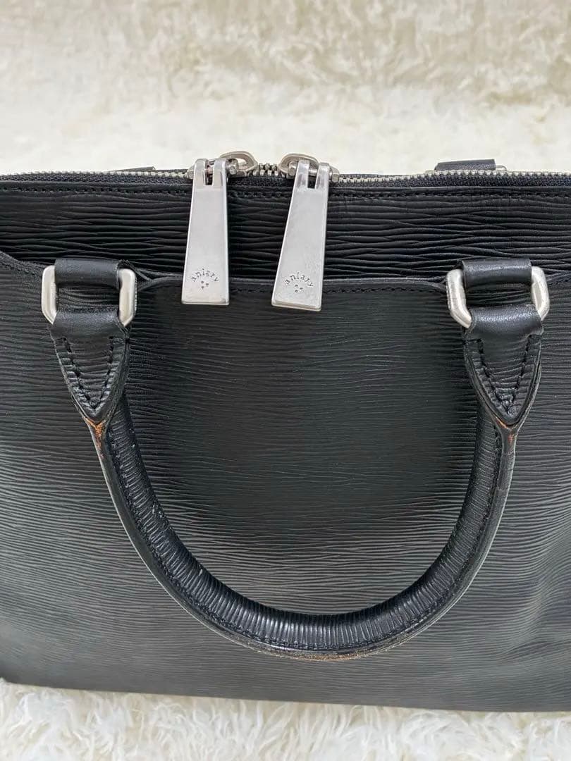 aniary アニアリ　ビジネスバッグ　ブリーフケース　レザー　ブラック　黒