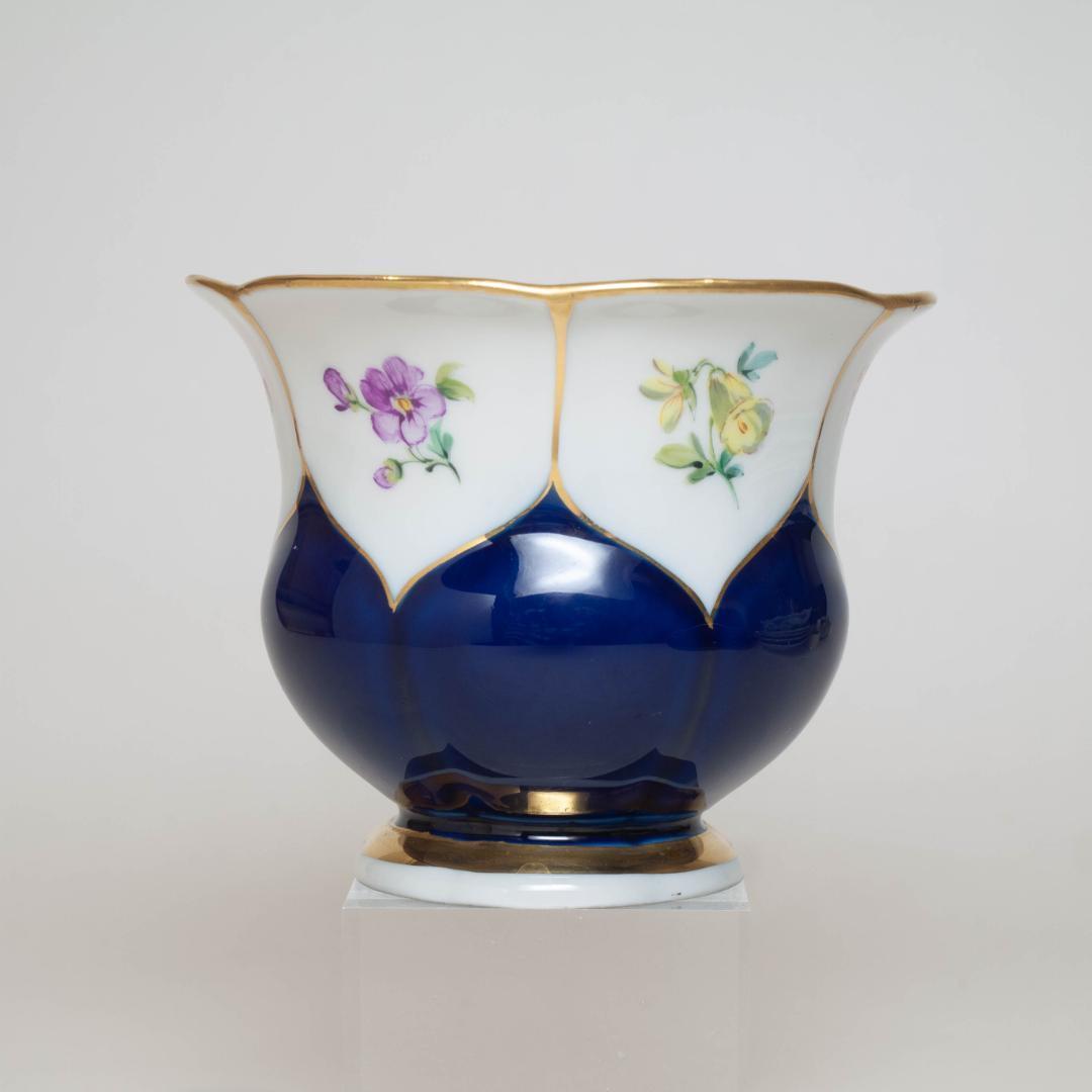 マイセン X-フォーム カップアンドソーサー デザート プレート １級品