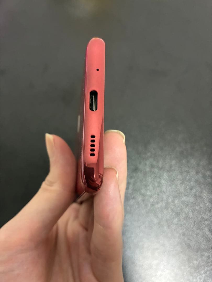 Galaxy A21 SC-42A ケース付き