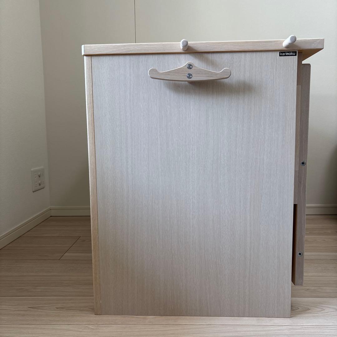 【カリモク】学習机