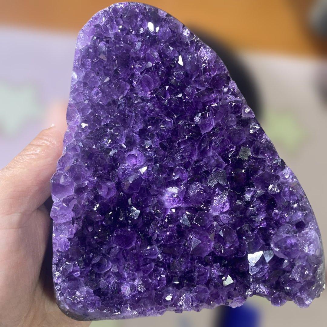 【極上ウルグアイ産A A A級アメジストクラスター1427g絶品超濃い超美しい