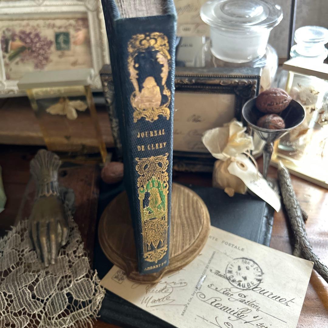 アンティーク洋書 エンボス 金彩 革丁 ロカイユ 金付け