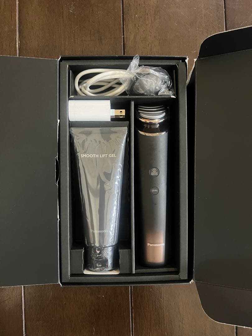 【値下げ、写真追加しました】パナソニック最上位モデル美顔器バイタリフトrfex