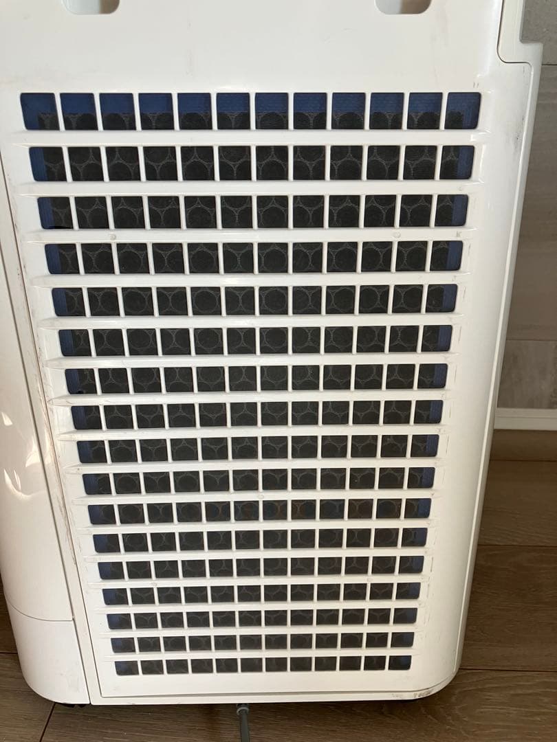 SHARP 加湿空気清浄機 KC-J50-W 2020年製 プラズマクラスター