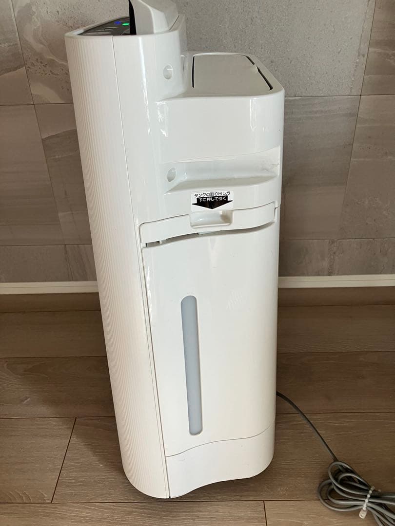 SHARP 加湿空気清浄機 KC-J50-W 2020年製 プラズマクラスター