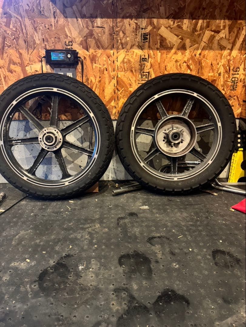 z1z2 用　　初期レスターキャストホイール