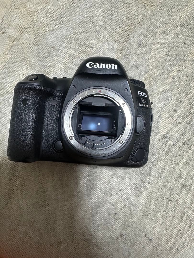 デジタルカメラ Canon EOS 5D Mark IV /Canon EF 80-200mm