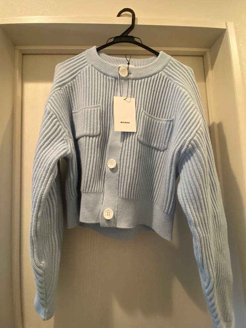 【新品未使用】MIESROHE オーバルフォルムニットカーディガン　LBLU