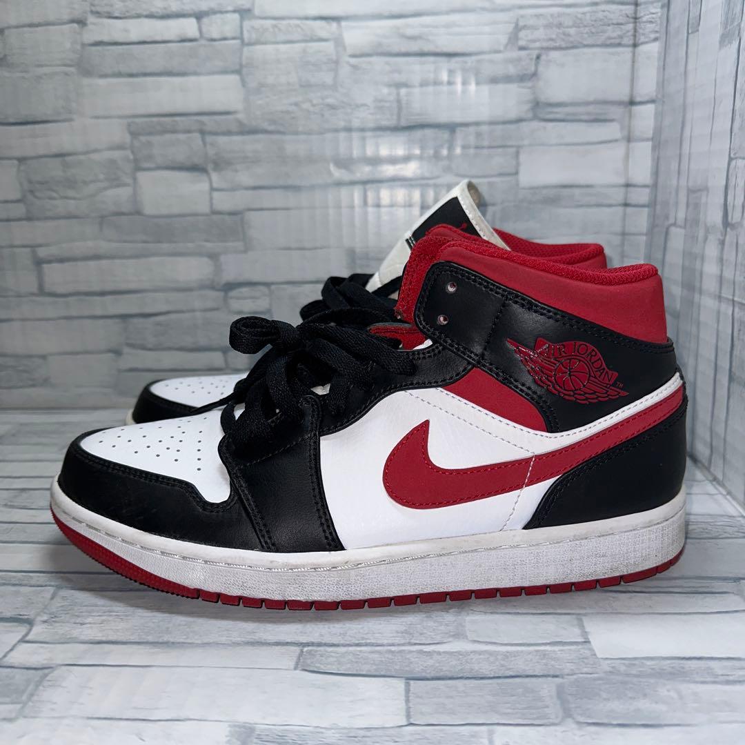【美品】⭐️ナイキエアジョーダン1 ミッド ホワイト ブラック ジムレッド GS