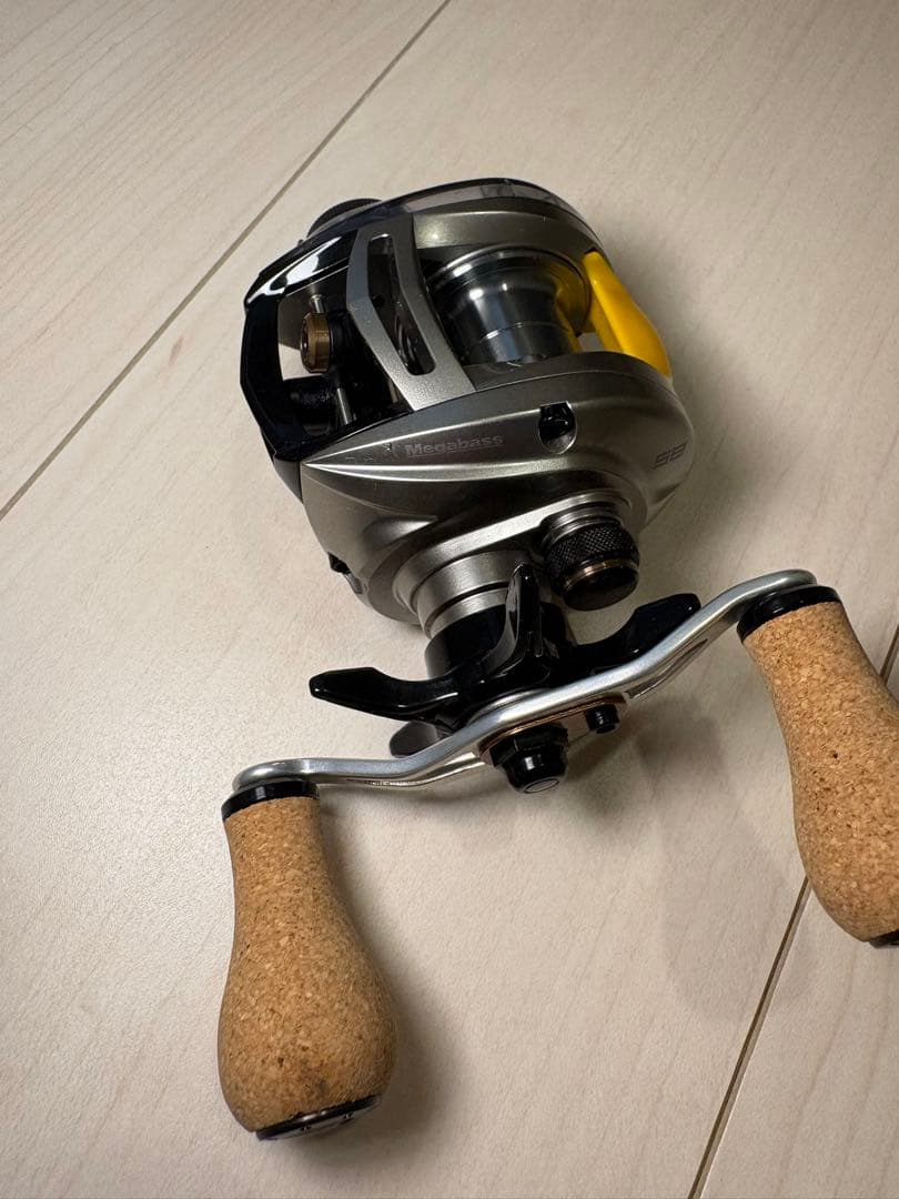 メガバス　ラウダ 58 美品　ベイトリール　右ハンドル　本体のみ付属品ありません