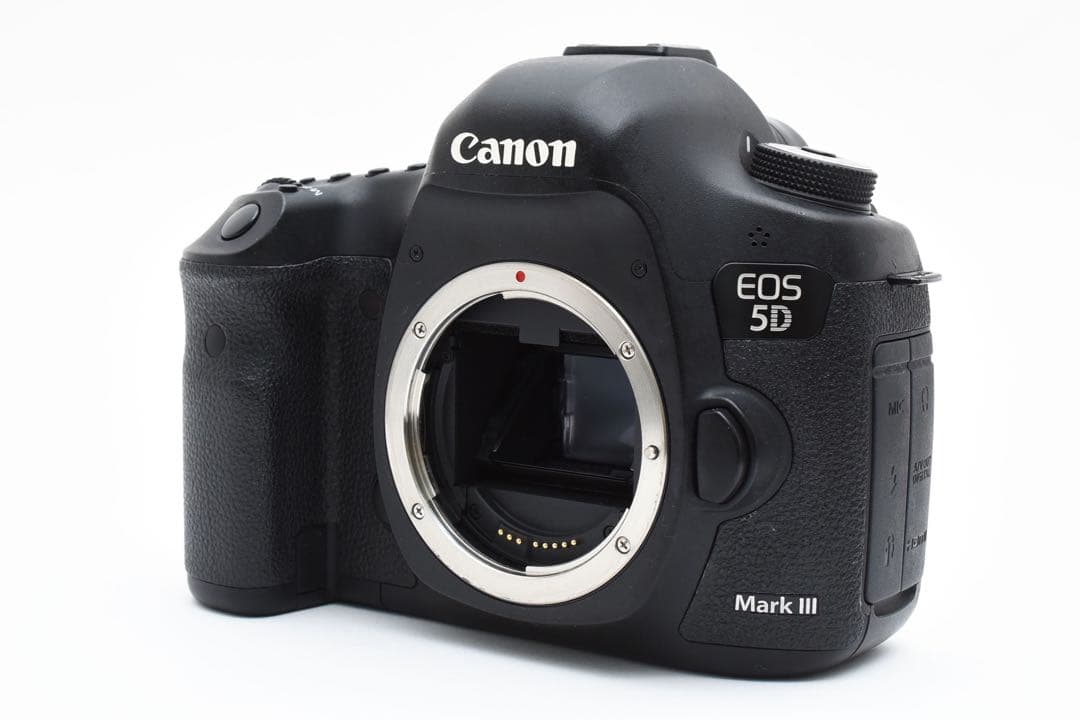 デジタルー眼レフカメラ Canon EOS 5D Mark III