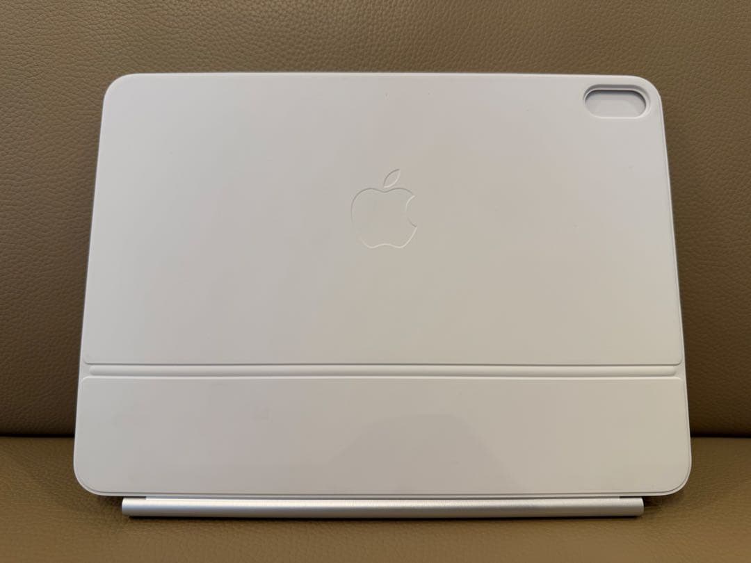 バッテリー100% iPad Air M3 11 Magic Keyboard