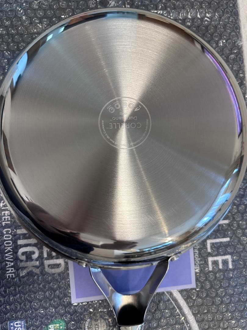 ハピハピ　CORELLE コレールフライパン　28センチ