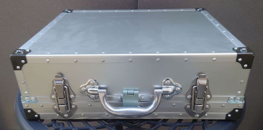 搬送箱 トランク アルミケース 向田工業所謹製 搬送トランク アルミトランク②
