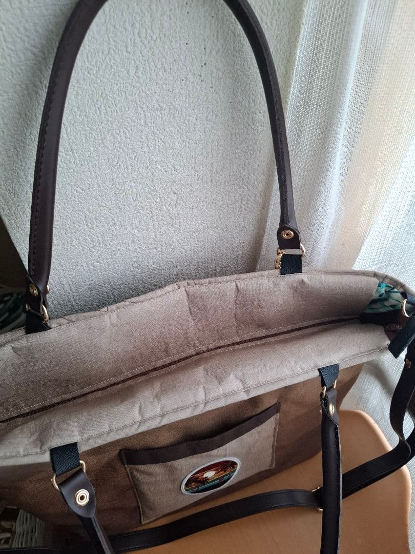 ハワイアンキルト　バッグ　横長　2WAY ファスナーバッグ　革タグチャーム付