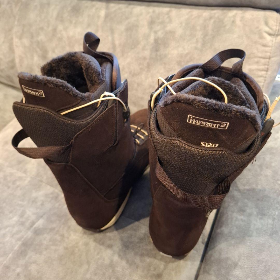 【新古品】スノーボードブーツ、BURTONのRULERモデル、箱付き