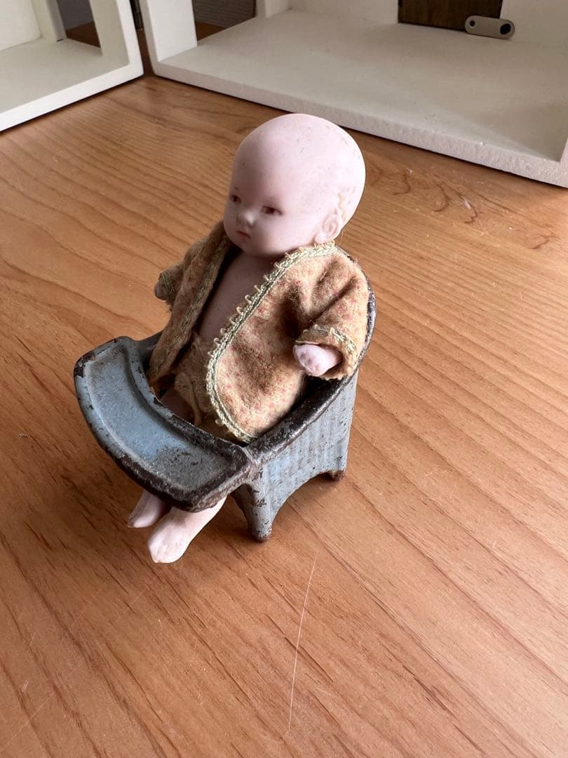 【アンティーク】ドイツ製ベビードールと椅子セット