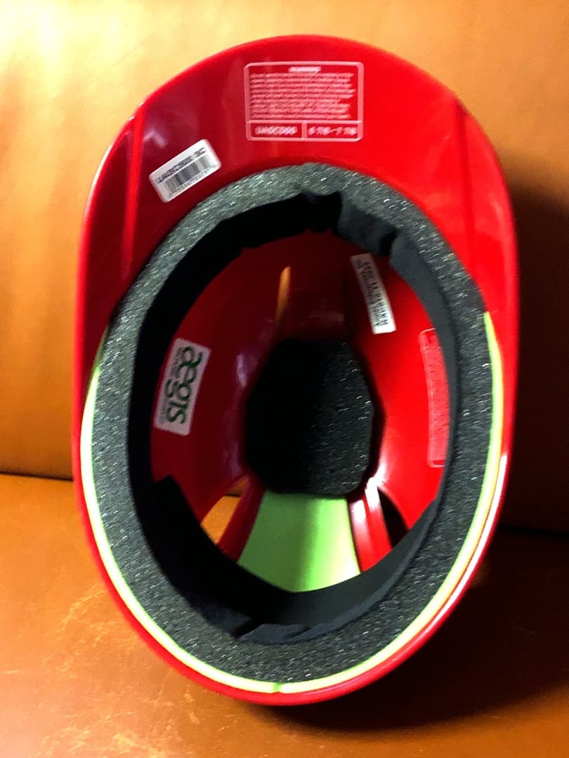 新品★USA限定発売モデル☆アンダーアーマー☆キャッチャー４点セット大人用☆赤