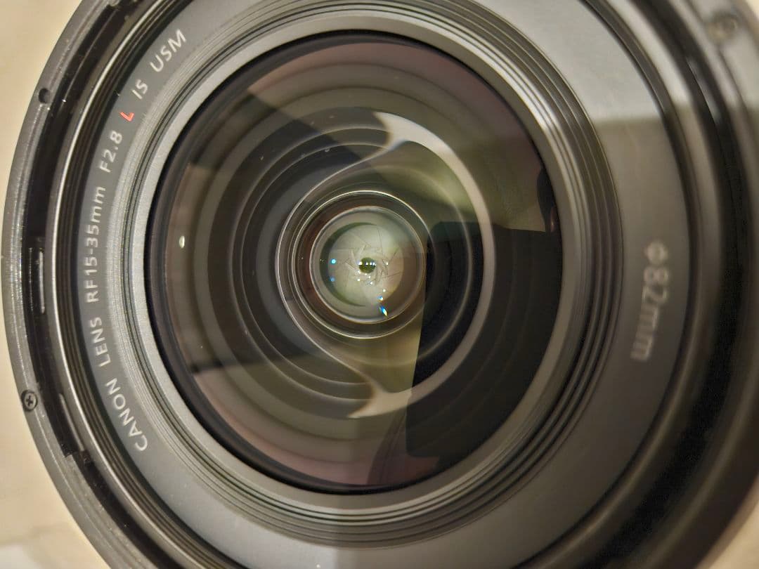 Canon RF 15-35mm F2.8 L IS USM レンズ