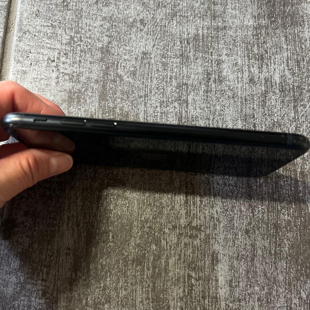 iPhone SE (第3世代) midnightジャンク品